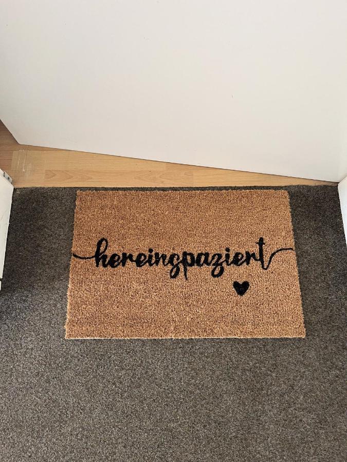 Endless: Mitten Im Zentrum Inkl. Stellplatz Schwerin  Esterno foto