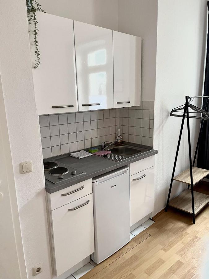 Endless: Mitten Im Zentrum Inkl. Stellplatz Schwerin  Esterno foto