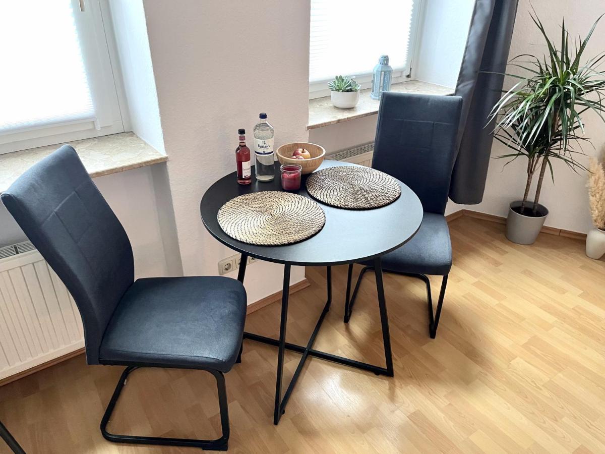 Endless: Mitten Im Zentrum Inkl. Stellplatz Schwerin  Esterno foto