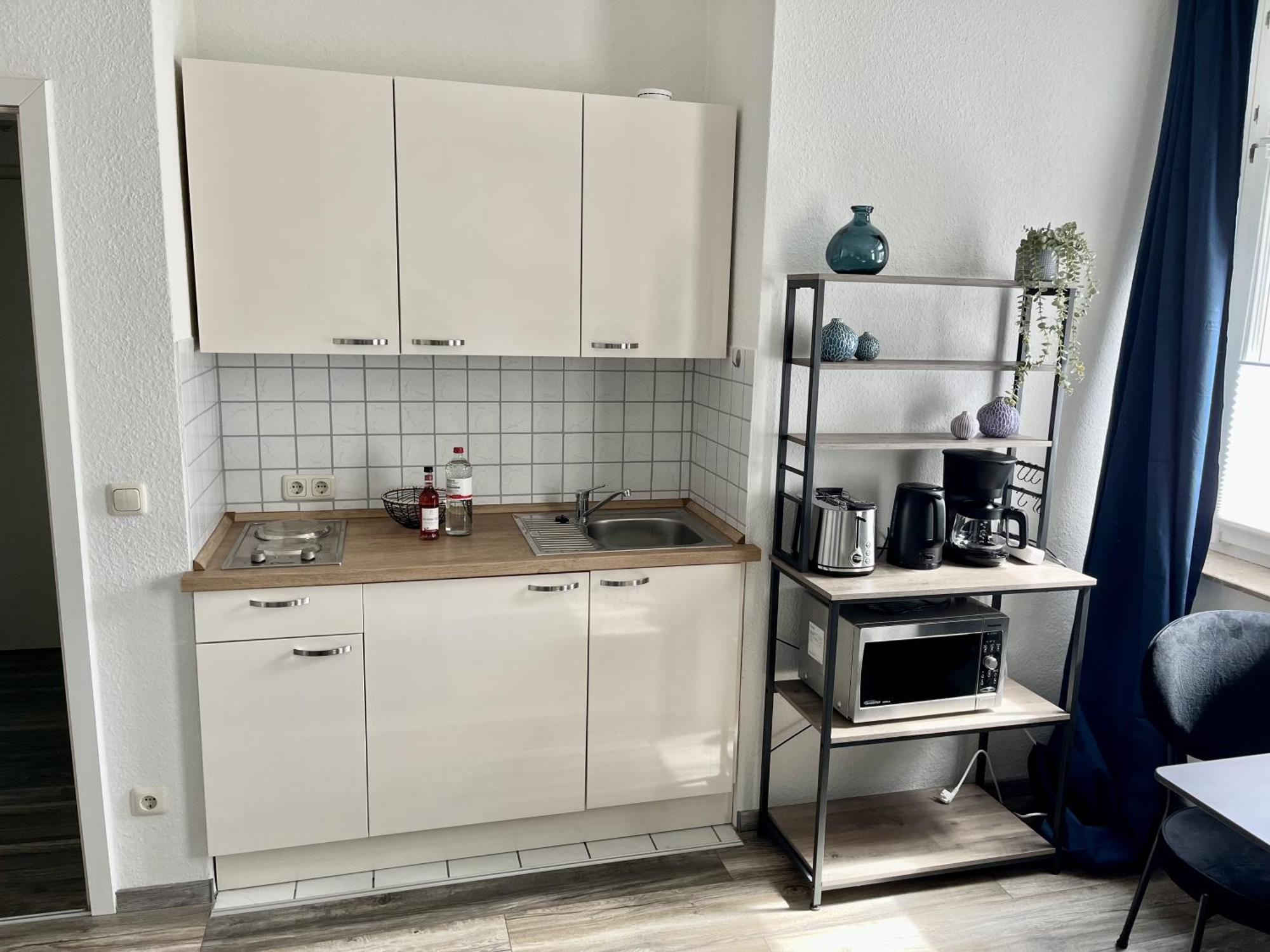 Endless: Mitten Im Zentrum Inkl. Stellplatz Schwerin  Esterno foto